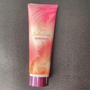 Victoria’s Secret Pure Seduction Radiant Lotion